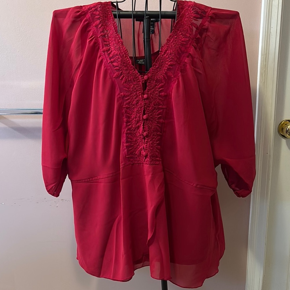 Denim 24/7 Red Ruffled Blouse with 3/4 Sleeves